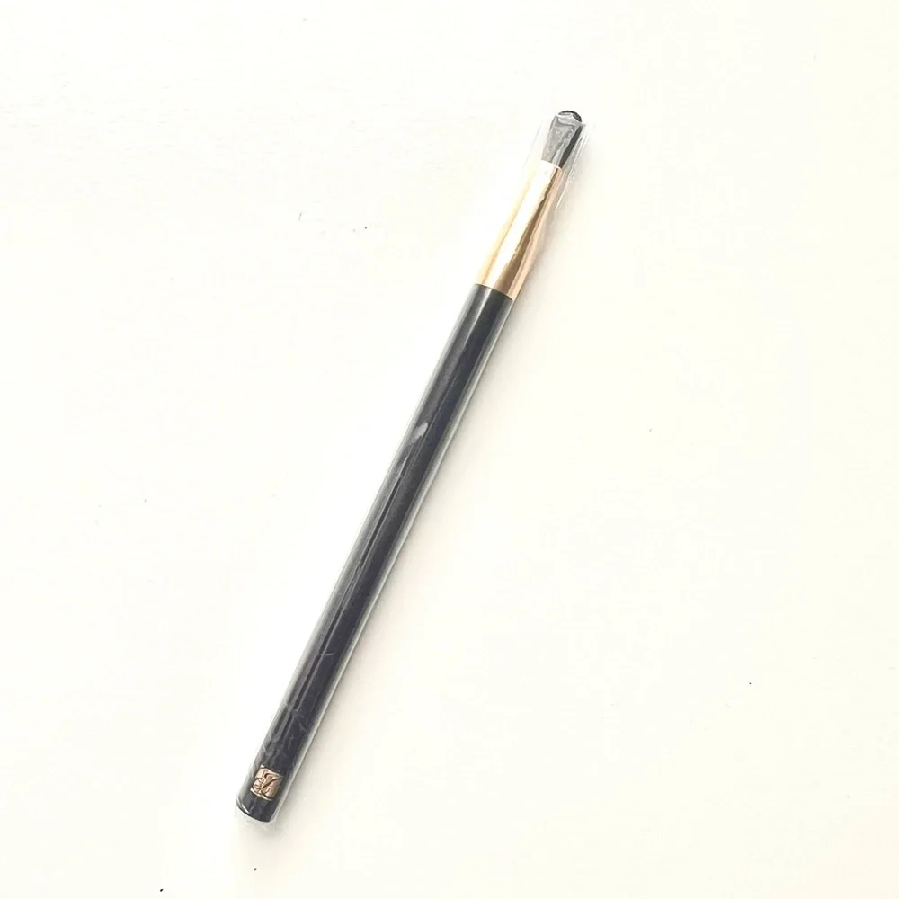 🆕 No Tag, Estée Lauder Small Eye Shadow Contour Brush.